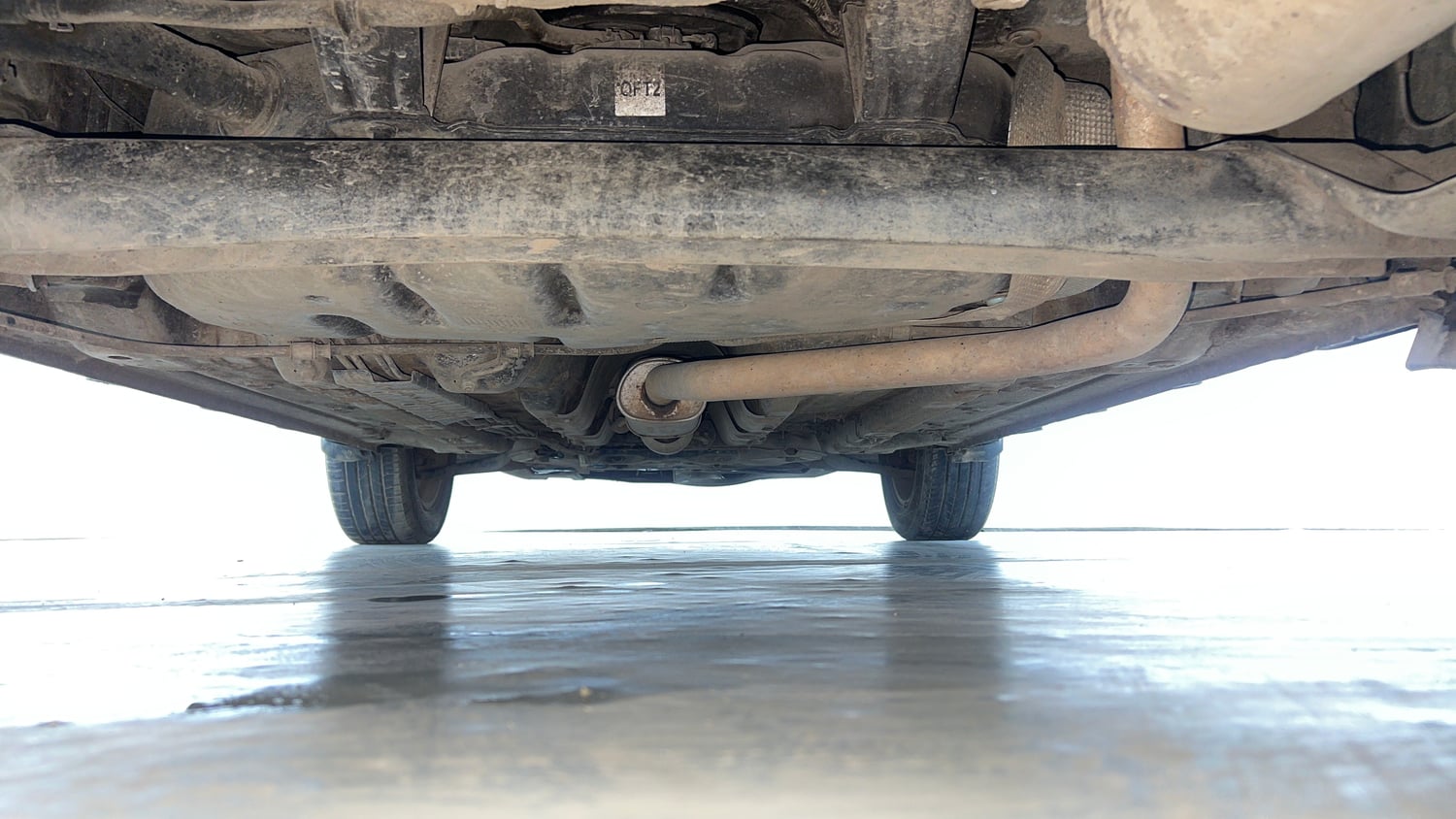 Used 2021 Hyundai Venue SX Plus 1.0 Turbo DCT Petrol Automatic extra REAR UNDERBODY VIEW (TAKEN FROM REAR)