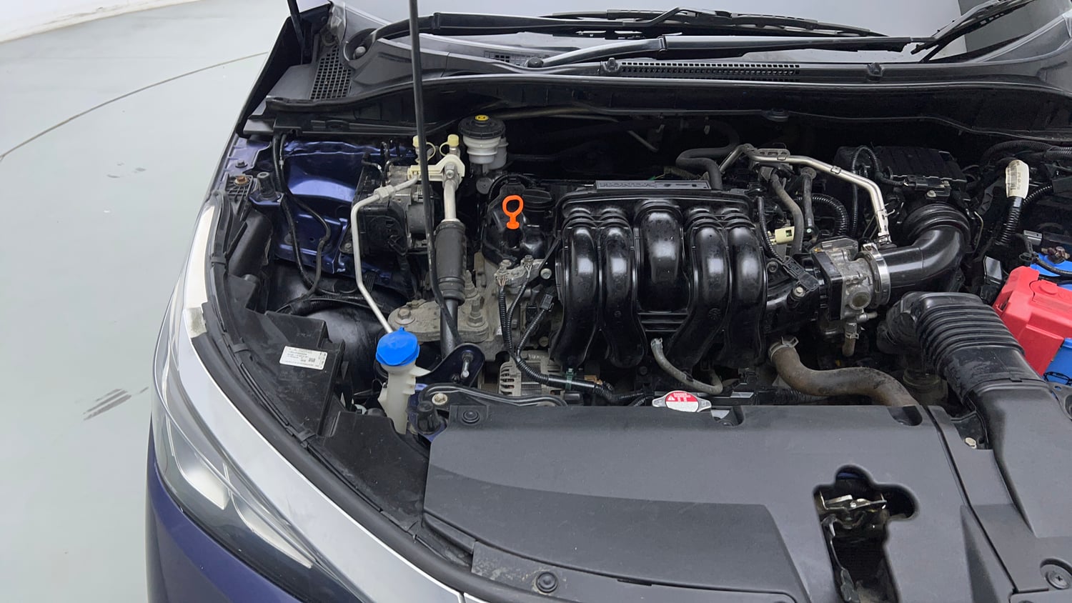 Used 2023 Honda City V Petrol MT Petrol Manual engine ENGINE RIGHT SIDE VIEW