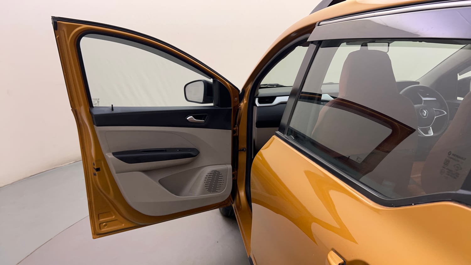 Used 2022 Renault Triber RXZ EASY-R AMT Petrol Automatic interior LEFT FRONT DOOR OPEN VIEW