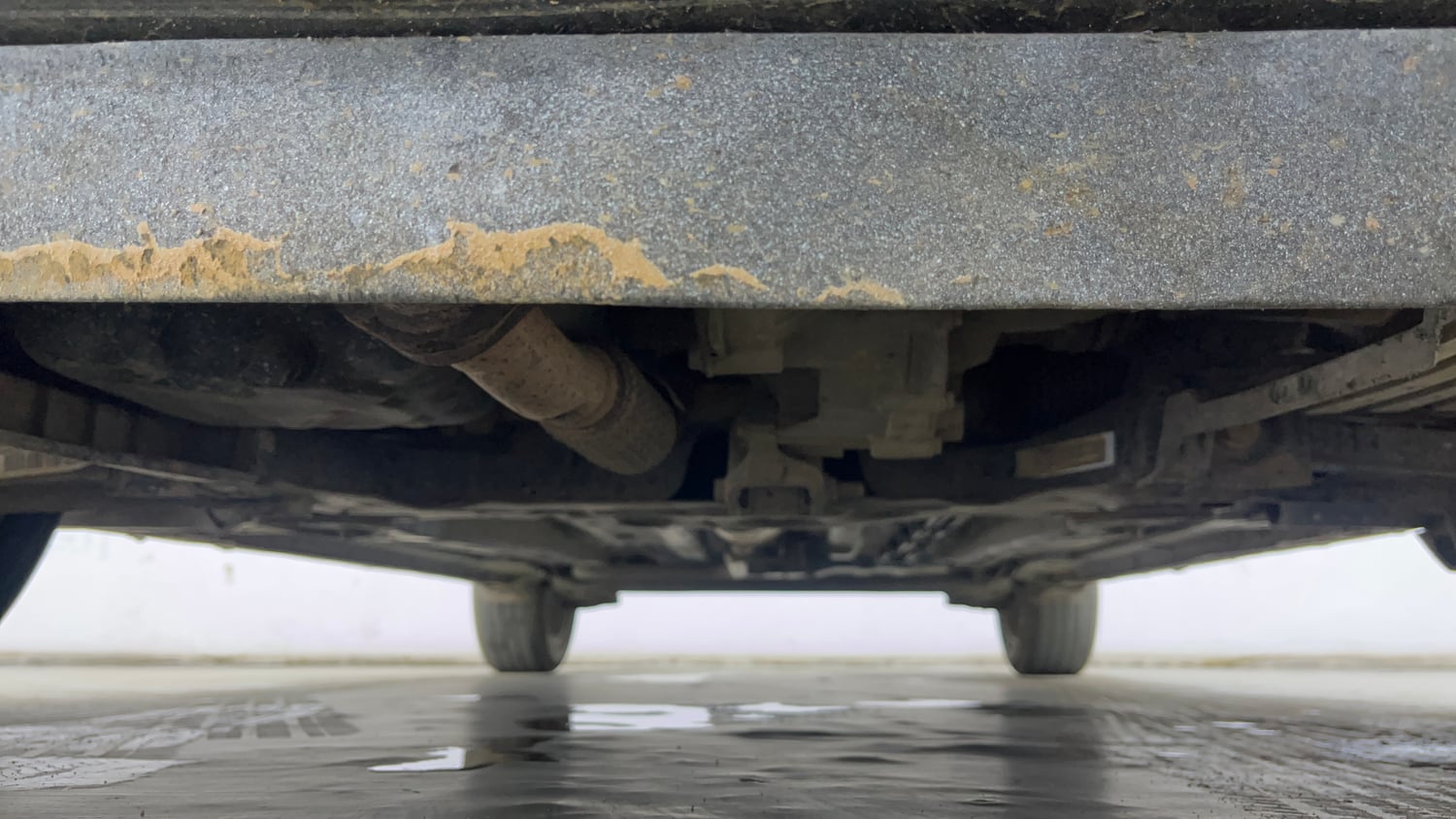 Used 2022 Tata Altroz XZ Petrol Petrol Manual extra FRONT LEFT UNDERBODY VIEW