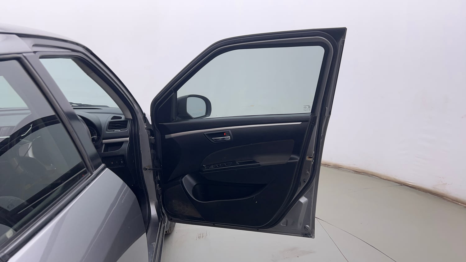 Used 2012 Maruti Suzuki Swift VXi Petrol Manual interior RIGHT FRONT DOOR OPEN VIEW