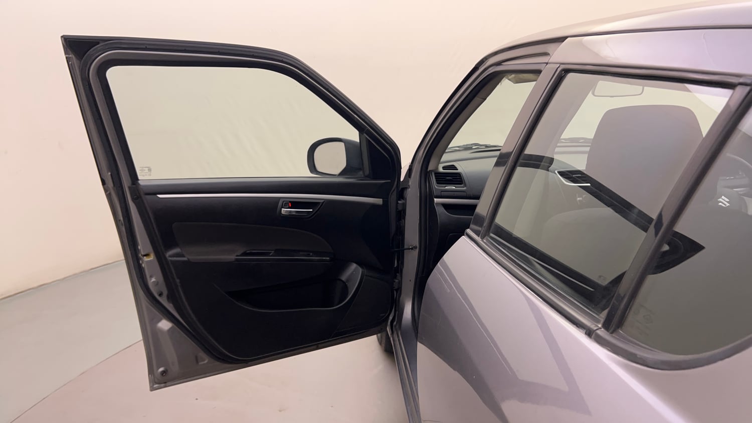 Used 2014 Maruti Suzuki Swift VXi Petrol Manual interior LEFT FRONT DOOR OPEN VIEW