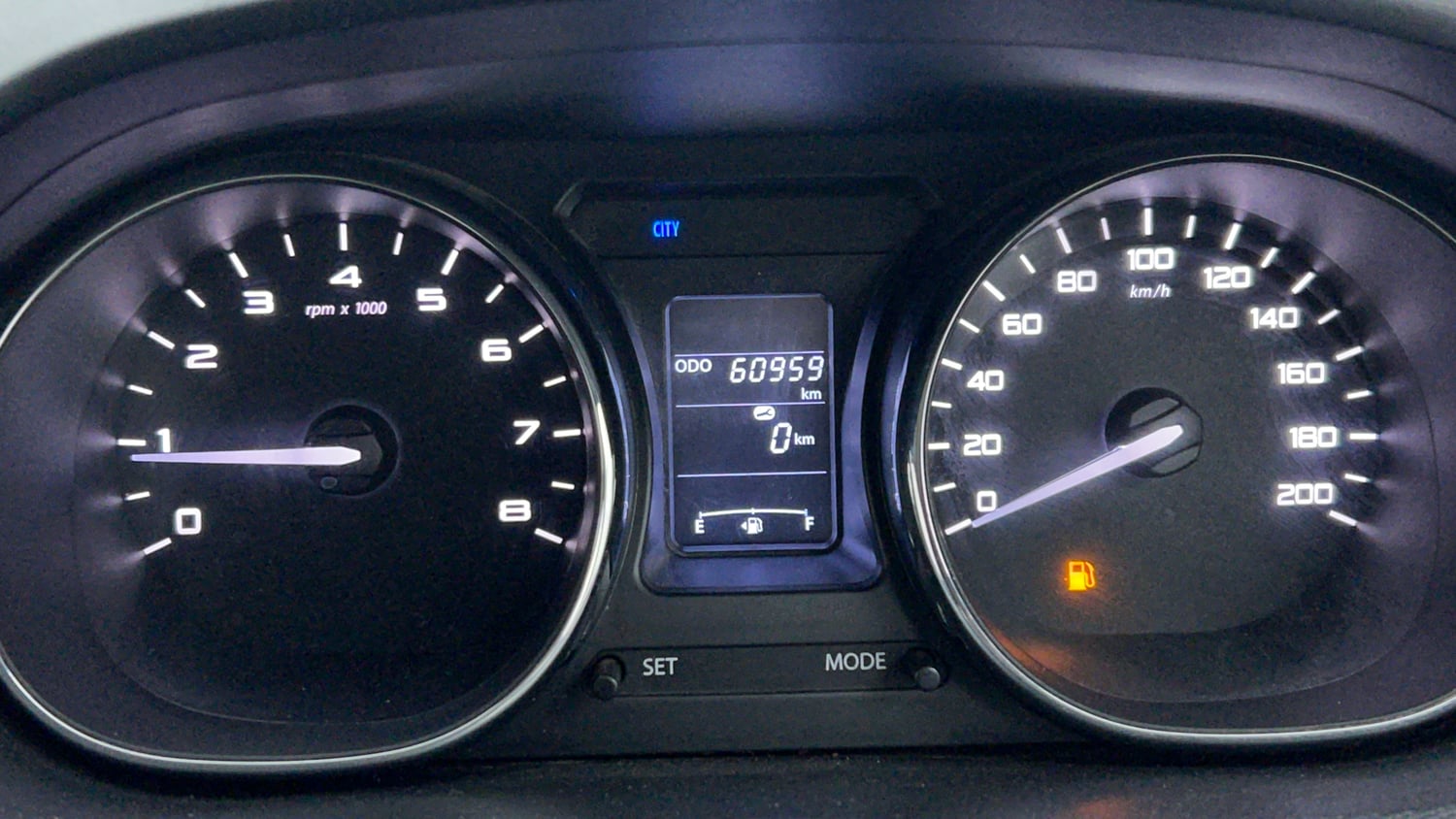 Used 2019 Tata Tiago Revotron XZ Plus Petrol Manual interior CLUSTERMETER VIEW