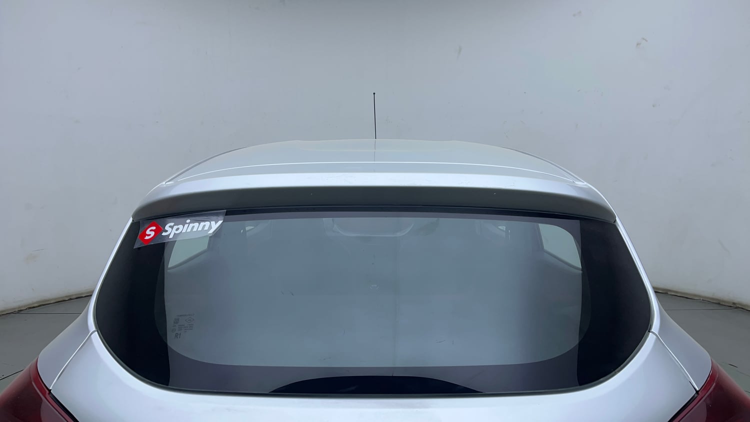 Used 2021 Renault Kwid RXT 1.0 Opt Petrol Manual exterior BACK WINDSHIELD VIEW