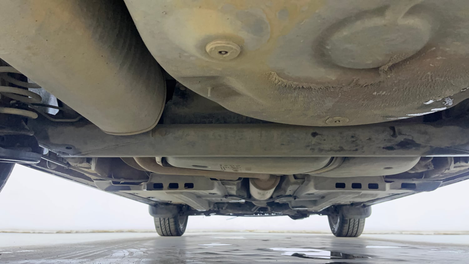 Used 2021 Volkswagen Polo Highline Plus 1.0L TSI Petrol Manual extra REAR UNDERBODY VIEW (TAKEN FROM REAR)
