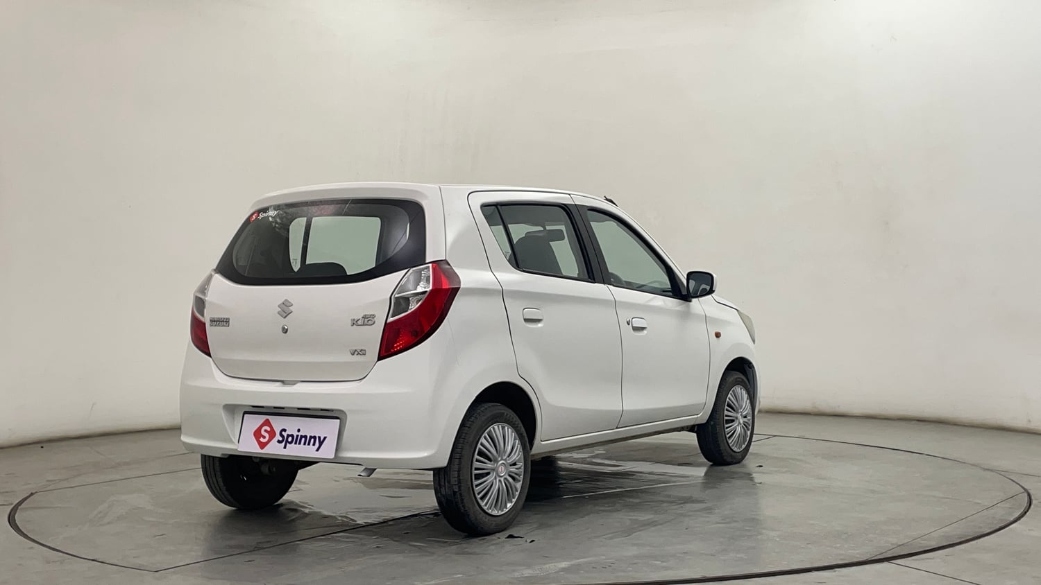 Used 2016 Maruti Suzuki Alto K10 VXi AMT Petrol Automatic exterior RIGHT REAR CORNER VIEW