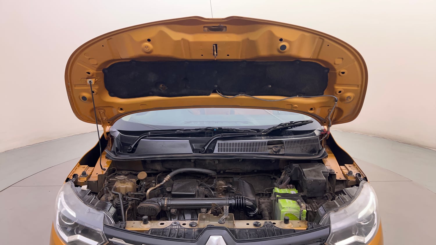 Used 2022 Renault Triber RXZ EASY-R AMT Petrol Automatic engine ENGINE & BONNET OPEN FRONT VIEW