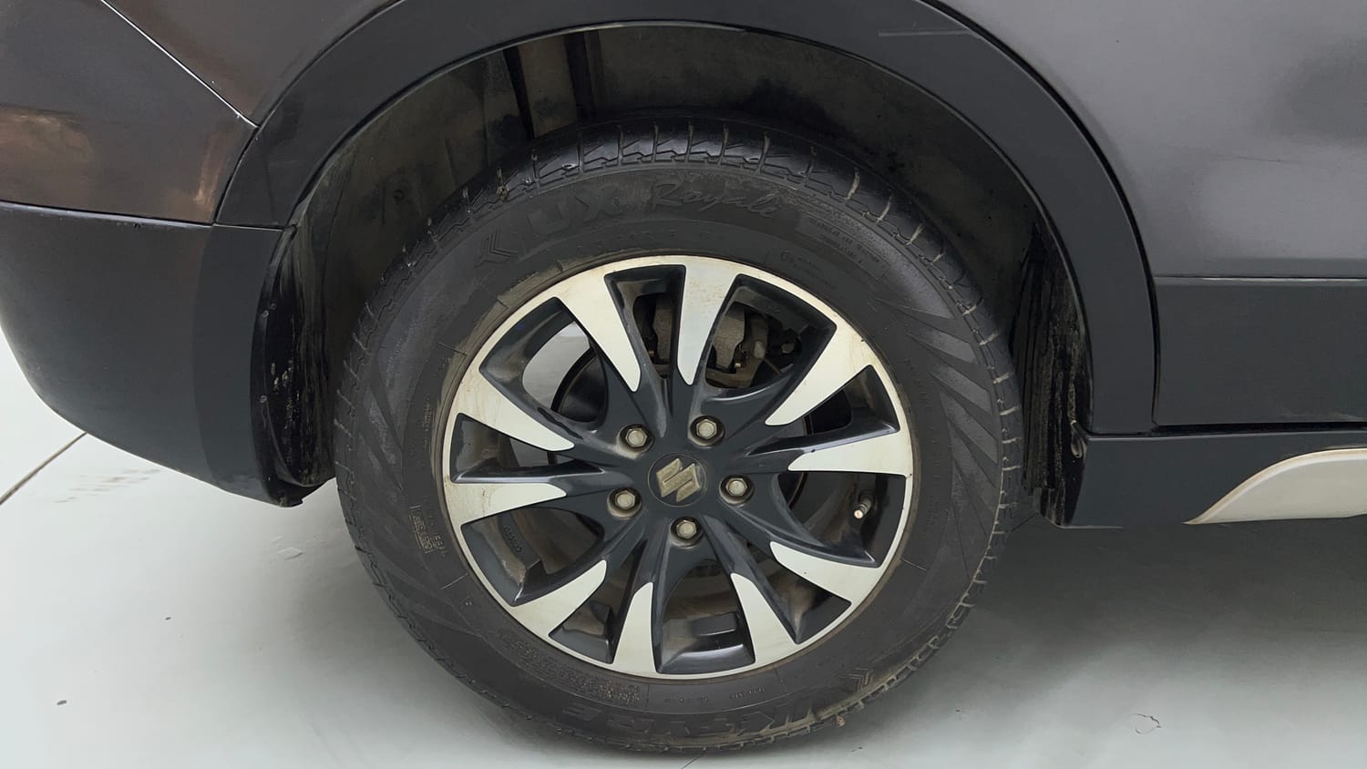 Used 2020 Maruti Suzuki S-Cross Zeta Petrol Manual tyres RIGHT REAR TYRE RIM VIEW