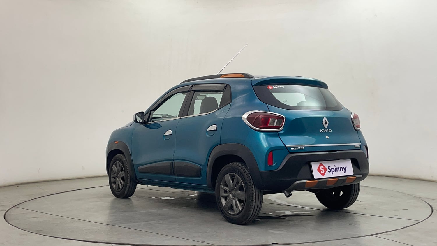 Used 2021 Renault Kwid CLIMBER 1.0 AMT Opt Petrol Automatic exterior LEFT REAR CORNER VIEW