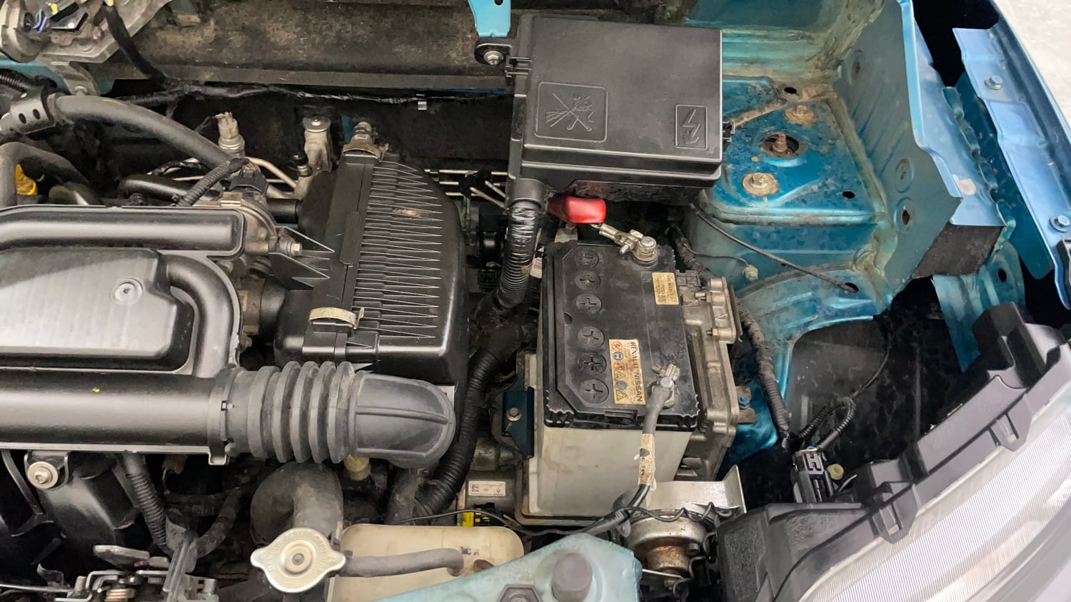 Used 2021 Renault Kwid CLIMBER 1.0 AMT Opt Petrol Automatic engine ENGINE LEFT SIDE VIEW