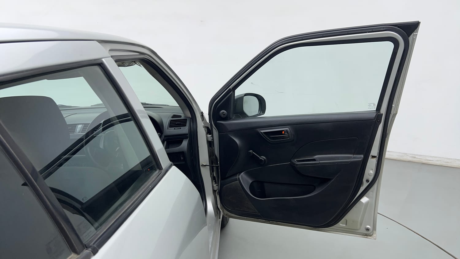 Used 2013 Maruti Suzuki Swift LXi Petrol Manual interior RIGHT FRONT DOOR OPEN VIEW