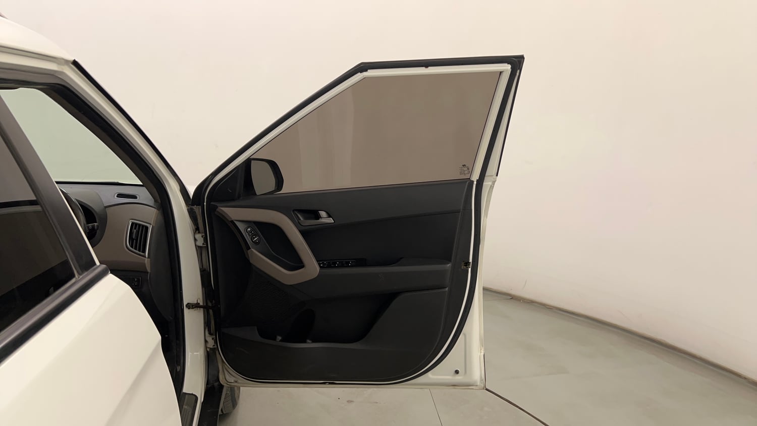 Used 2018 Hyundai Creta SX Plus 1.6 AT CRDI Diesel Automatic interior RIGHT FRONT DOOR OPEN VIEW