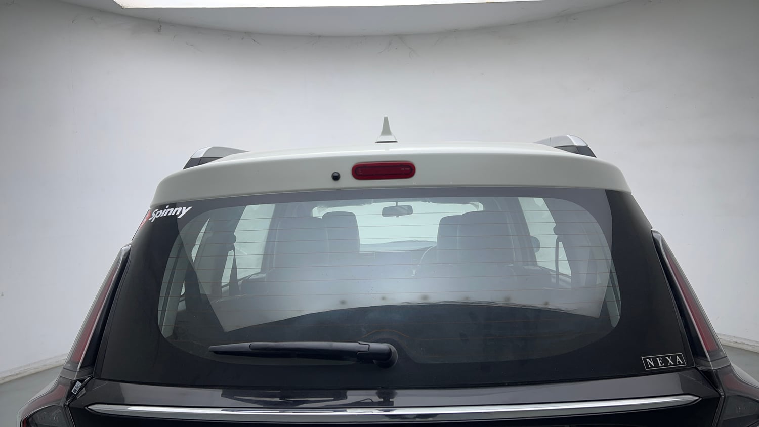 Used 2024 Maruti Suzuki XL6 Zeta MT CNG Cng Manual exterior BACK WINDSHIELD VIEW
