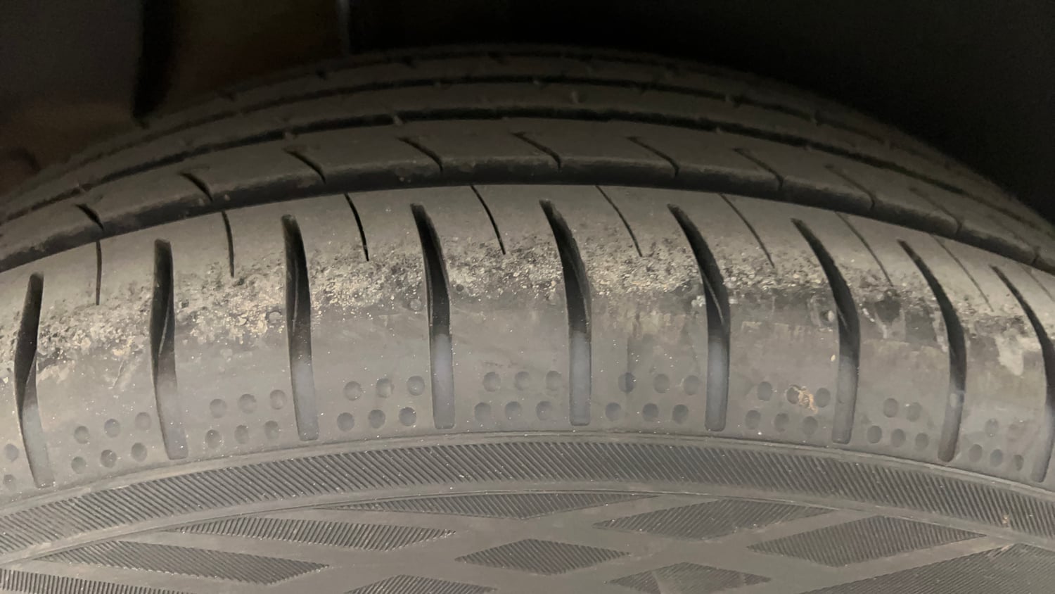 Used 2018 Hyundai Creta SX Plus 1.6 AT CRDI Diesel Automatic tyres RIGHT REAR TYRE TREAD VIEW