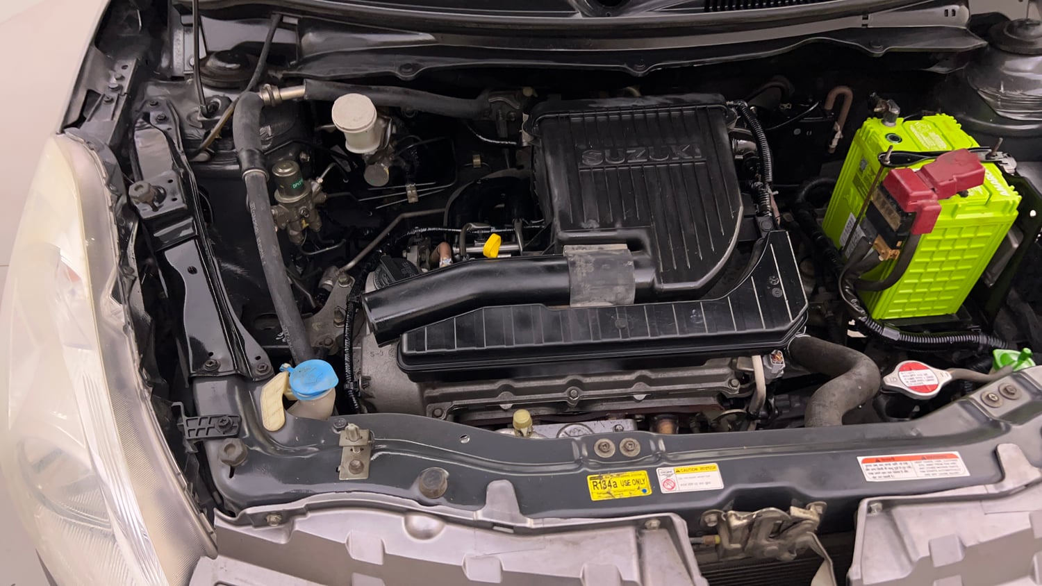Used 2014 Maruti Suzuki Swift VXi Petrol Manual engine ENGINE RIGHT SIDE VIEW