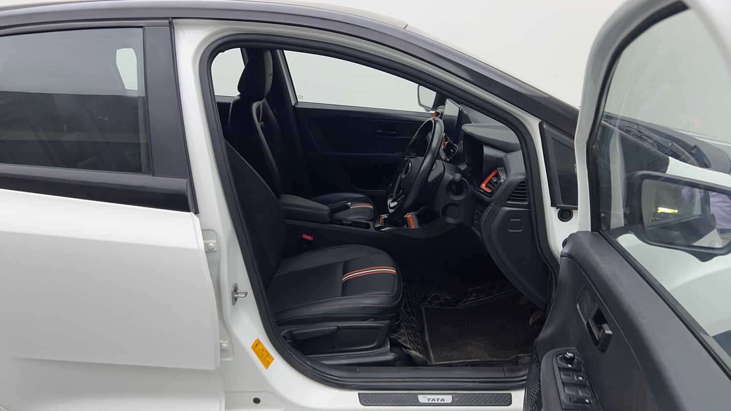 Used 2025 Tata Altroz Racer R2 Petrol Manual interior RIGHT SIDE FRONT DOOR CABIN VIEW