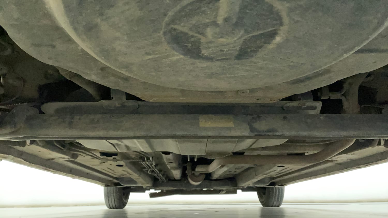 Used 2022 Tata Altroz XE Plus Petrol Petrol Manual extra REAR UNDERBODY VIEW (TAKEN FROM REAR)