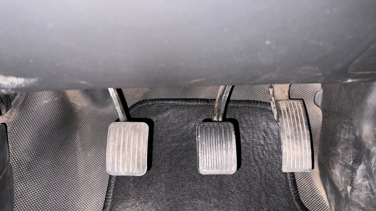Used 2018 Hyundai Grand i10 Magna 1.2 Kappa VTVT Petrol Manual interior PEDALS VIEW