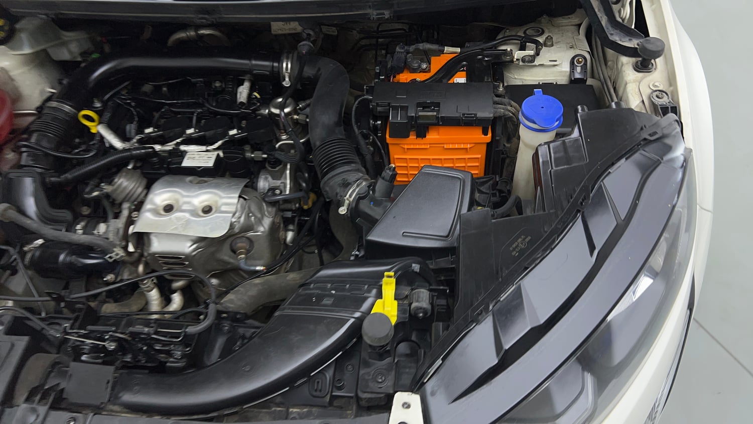 Used 2019 Ford EcoSport S Petrol Petrol Manual engine ENGINE LEFT SIDE VIEW