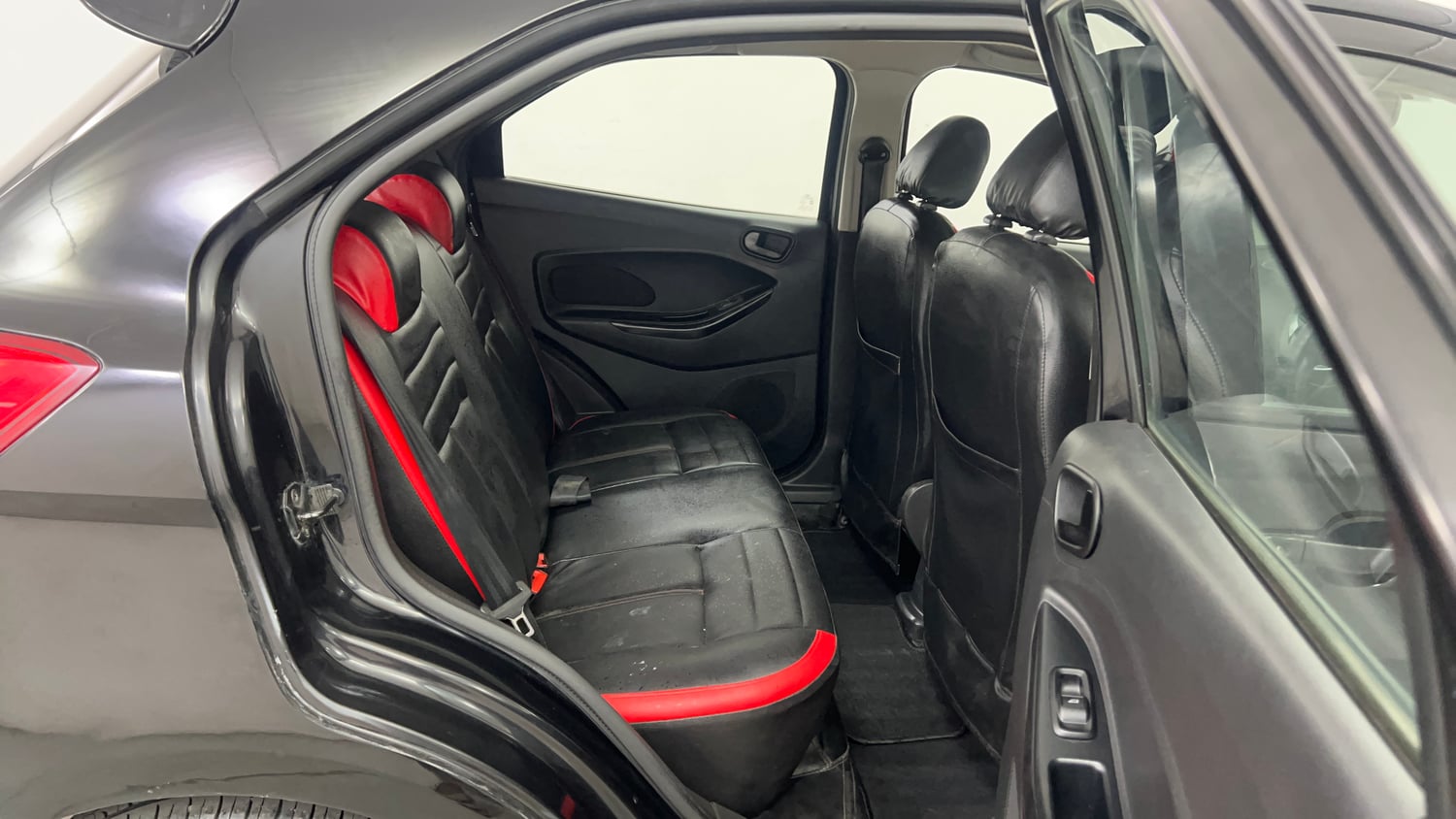 Used 2017 Ford Figo Titanium 1.2 Ti-VCT Petrol Manual interior RIGHT SIDE REAR DOOR CABIN VIEW