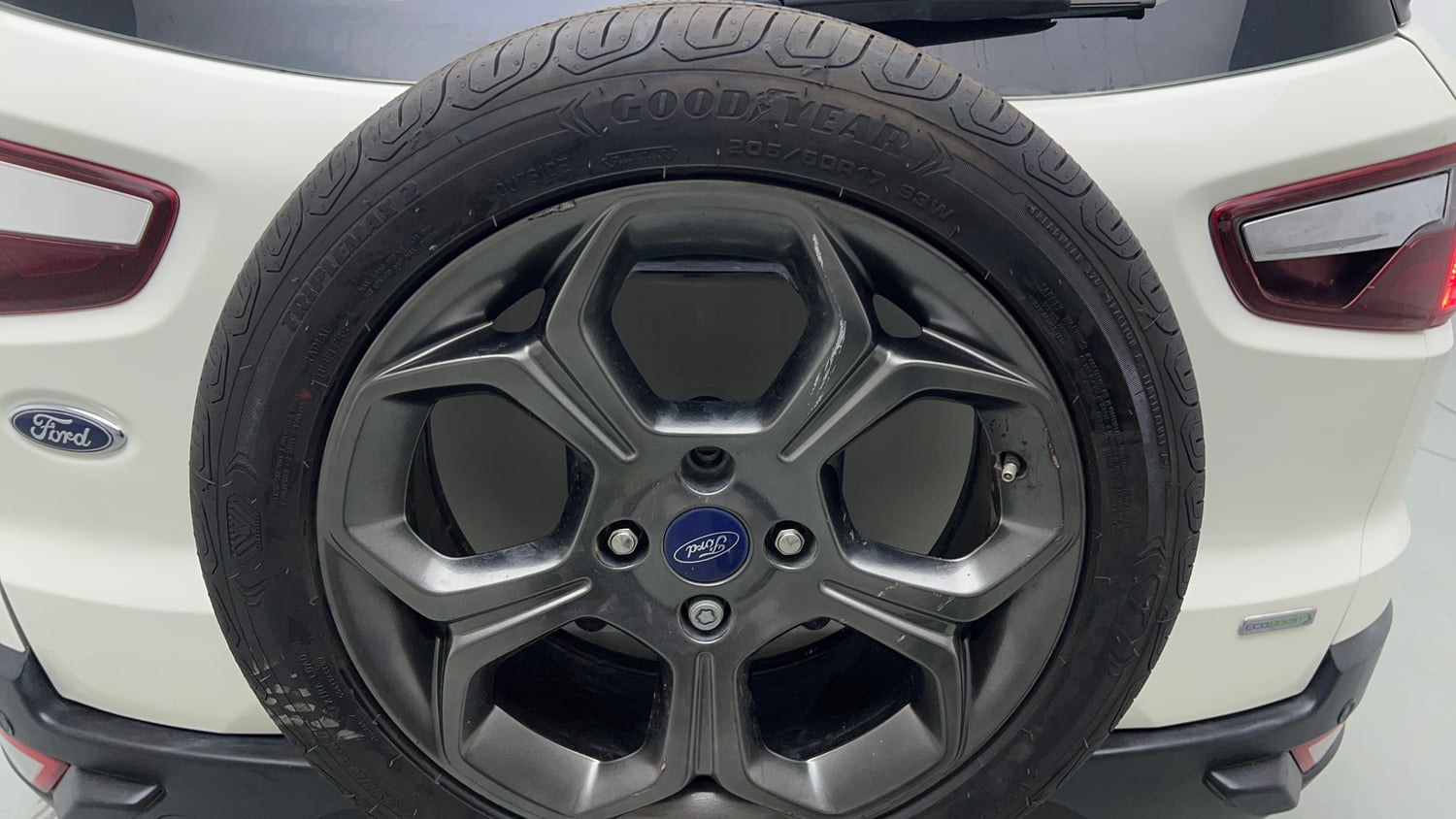 Used 2019 Ford EcoSport S Petrol Petrol Manual tyres SPARE TYRE VIEW