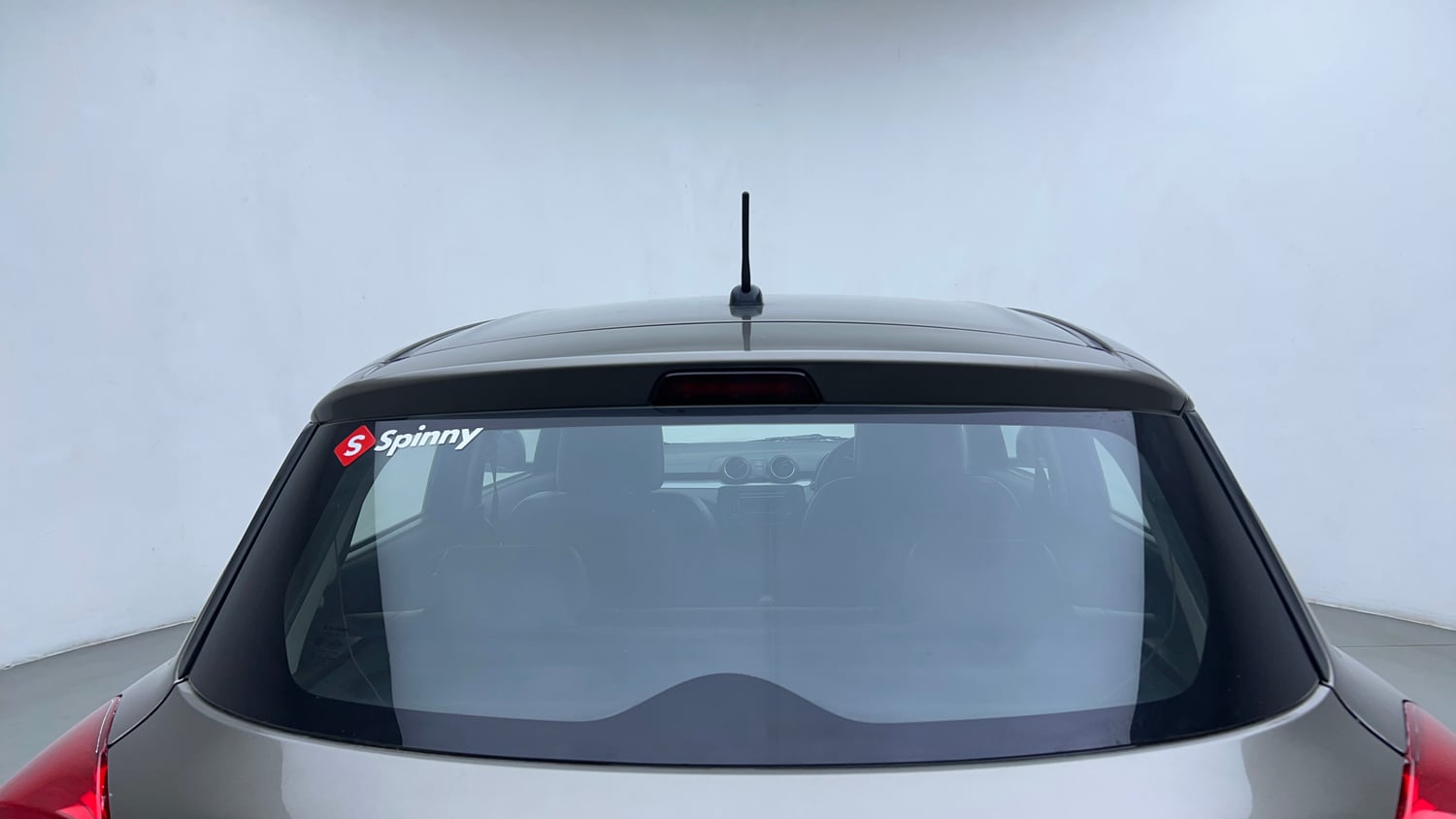 Used 2018 Maruti Suzuki Swift VXi AMT Petrol Automatic exterior BACK WINDSHIELD VIEW