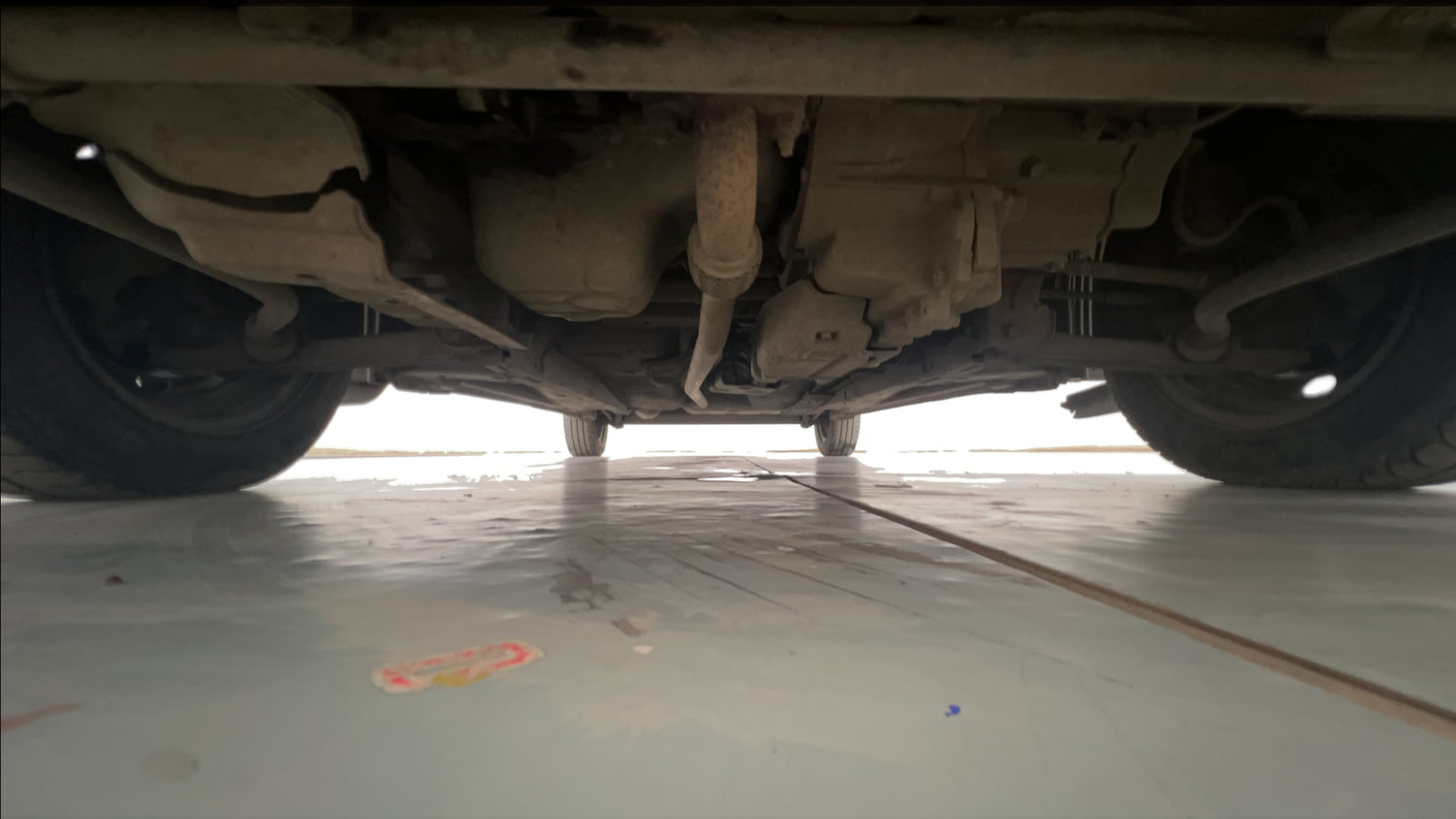 Used 2017 Hyundai Eon Sportz Petrol Manual extra FRONT LEFT UNDERBODY VIEW
