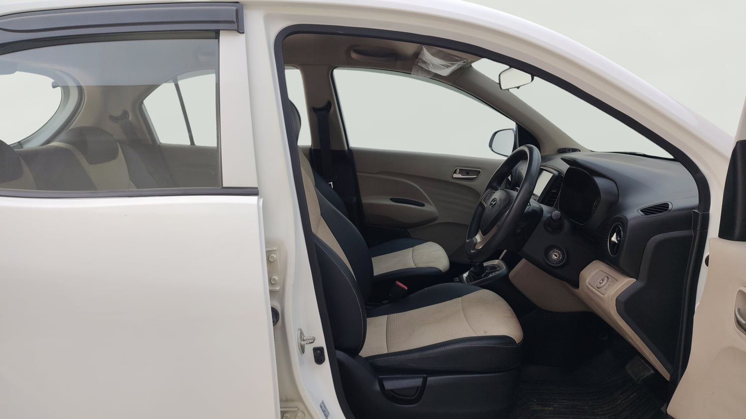 Used 2019 Hyundai Santro Sportz AMT Petrol Automatic interior RIGHT SIDE FRONT DOOR CABIN VIEW