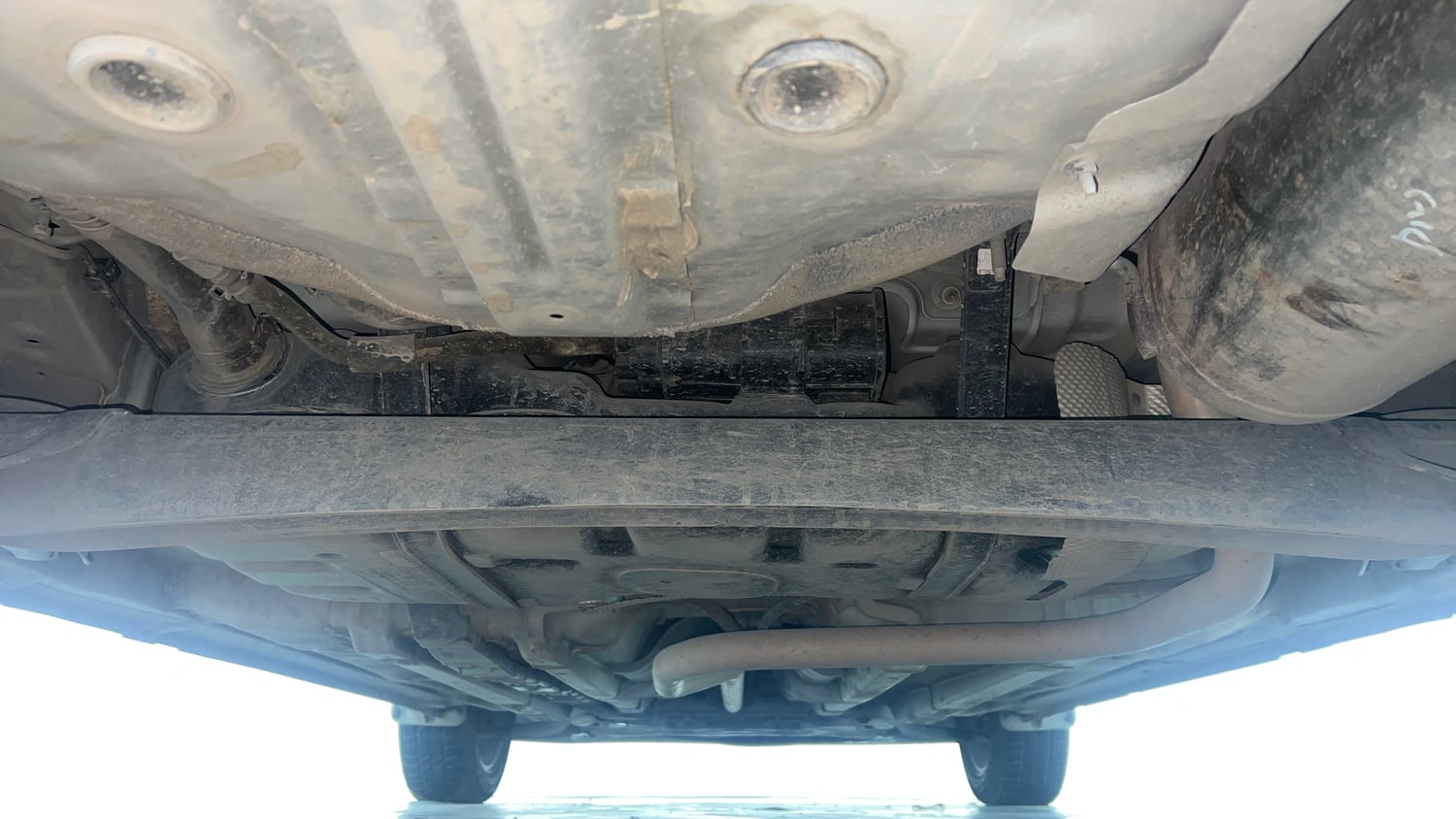 Used 2018 Hyundai Elite i20 Asta 1.2 (O) Petrol Manual extra REAR UNDERBODY VIEW (TAKEN FROM REAR)