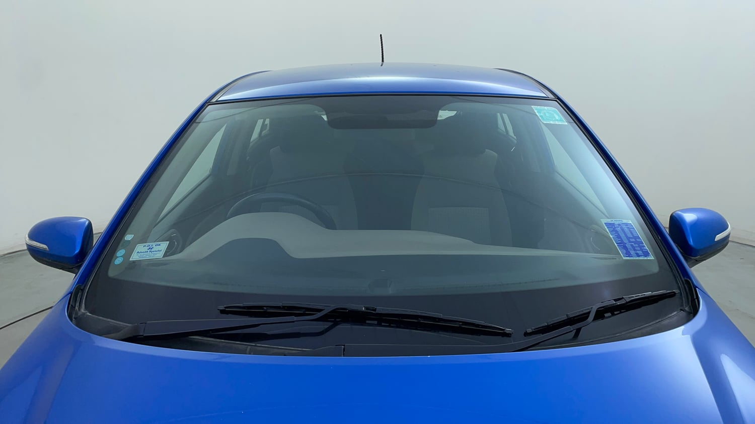Used 2019 Hyundai Elite i20 Asta 1.2 (O) Petrol Manual exterior FRONT WINDSHIELD VIEW