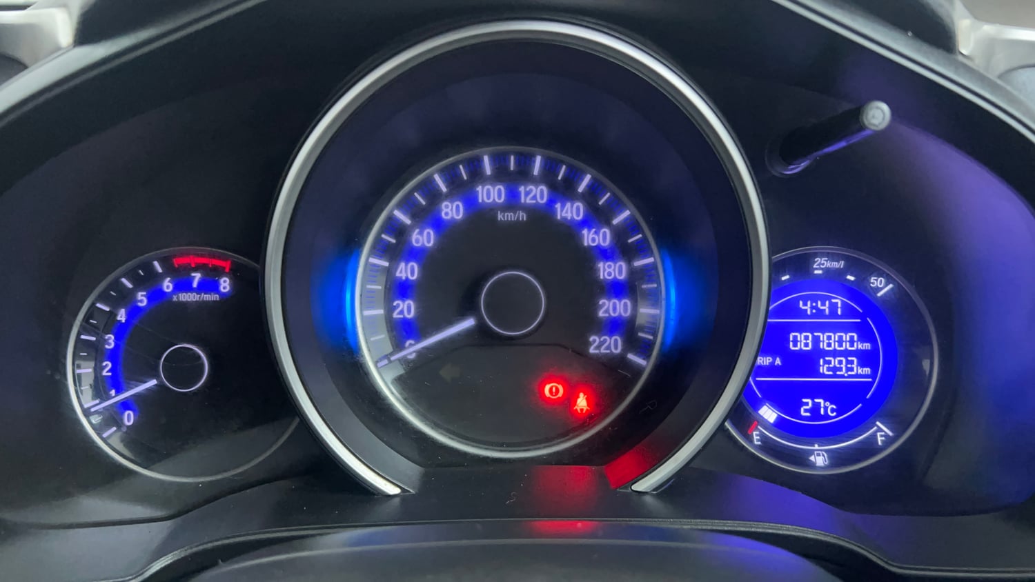 Used 2016 Honda Jazz VX Petrol+cng(outside fitted) Cng Manual interior CLUSTERMETER VIEW