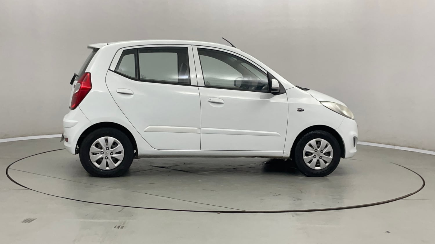 Used 2013 Hyundai i10 Sportz 1.2 Kappa2 Petrol Manual exterior RIGHT SIDE VIEW