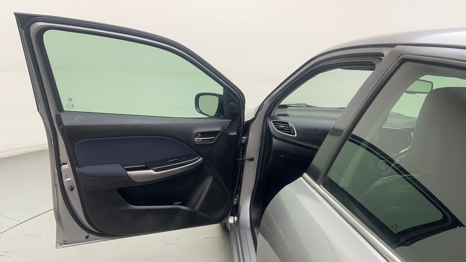 Used 2020 Toyota Glanza V CVT Petrol Automatic interior LEFT FRONT DOOR OPEN VIEW