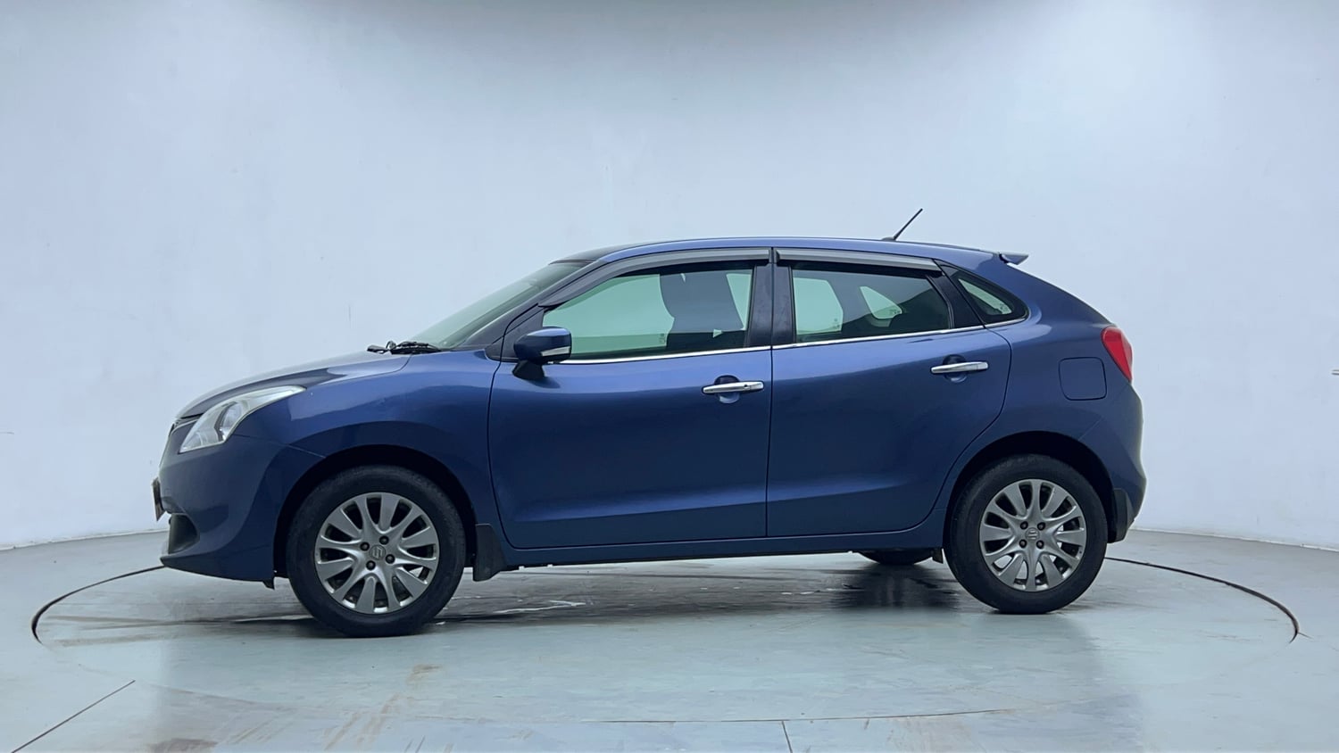 Used 2017 Maruti Suzuki Baleno Zeta 1.2 Petrol Manual exterior LEFT SIDE VIEW