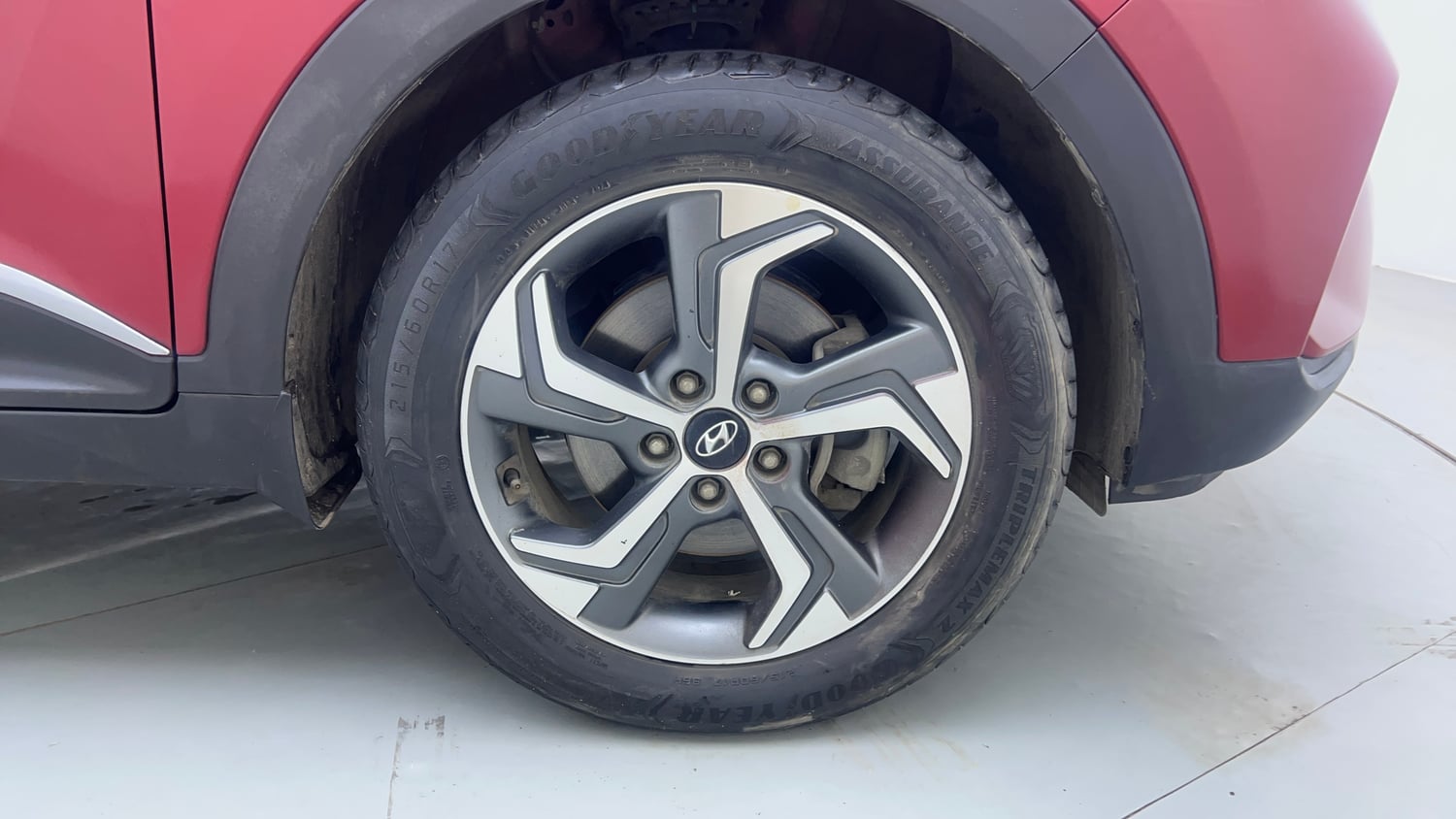 Used 2019 Hyundai Creta SX 1.6 AT Petrol Petrol Automatic tyres RIGHT FRONT TYRE RIM VIEW