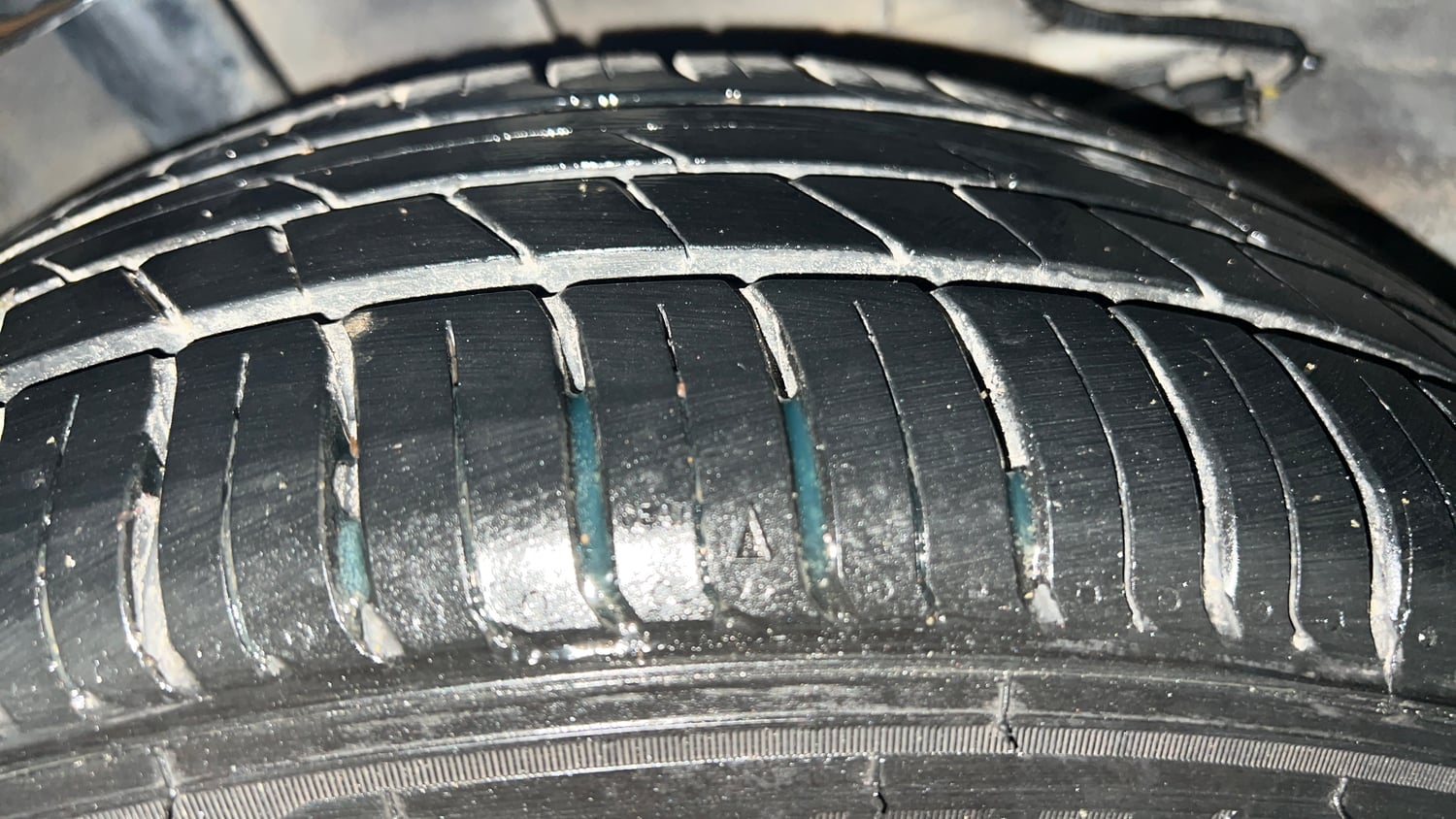 Used 2020 Tata Tiago XZ Plus Petrol Manual tyres RIGHT REAR TYRE TREAD VIEW