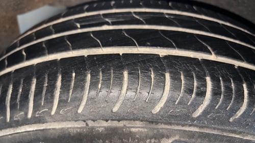 Used 2019 Maruti Suzuki Baleno Delta Petrol Manual tyres RIGHT REAR TYRE TREAD VIEW