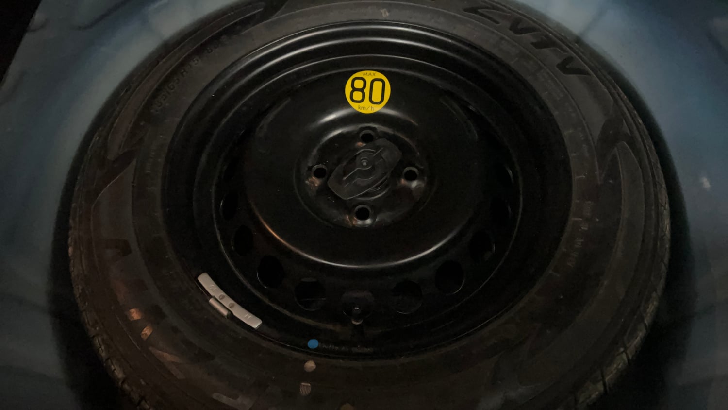 Used 2018 Maruti Suzuki Baleno Alpha 1.2 AT Petrol Automatic tyres SPARE TYRE VIEW