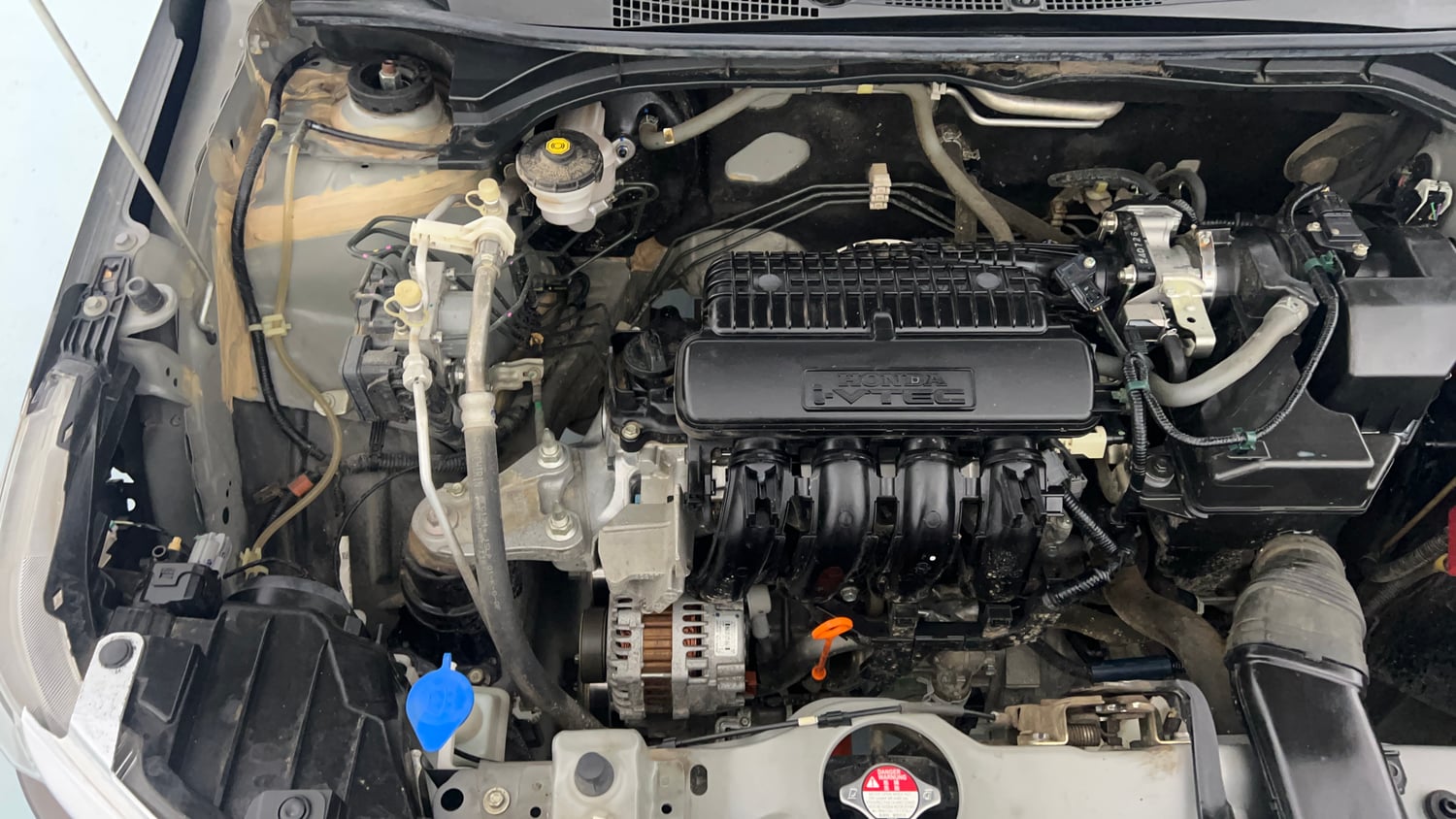 Used 2024 honda Amaze 2nd Generation S 1.2 Petrol CVT Petrol Automatic engine ENGINE RIGHT SIDE VIEW