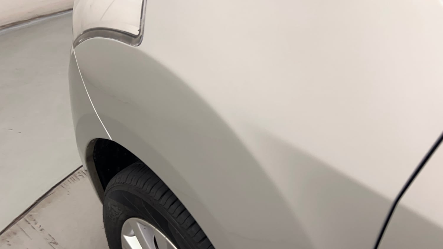 Used 2015 Maruti Suzuki Ertiga ZXi Petrol Manual dents MINOR DENT