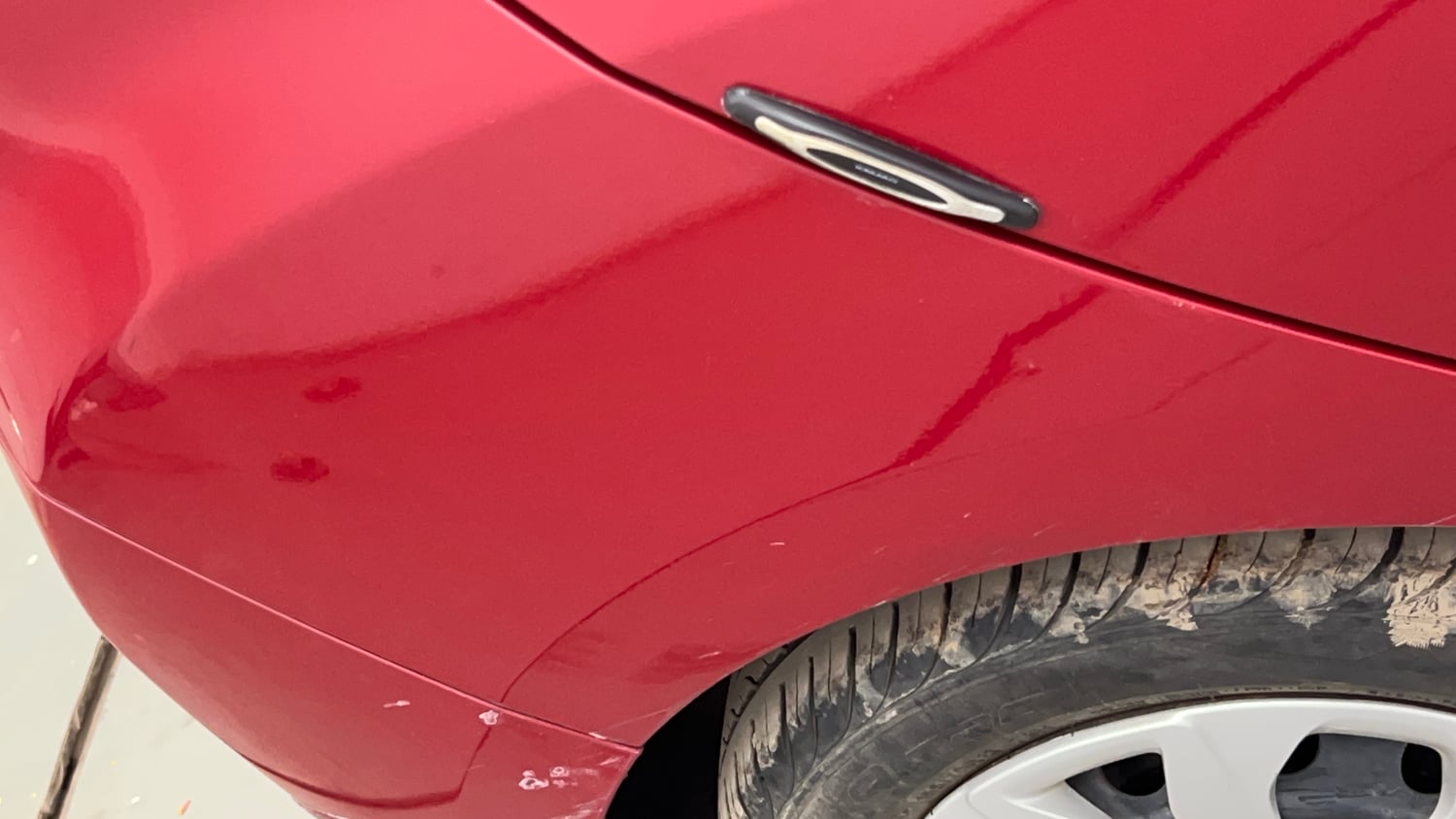 Used 2017 Hyundai Eon Sportz Petrol Manual dents MINOR SCRATCH