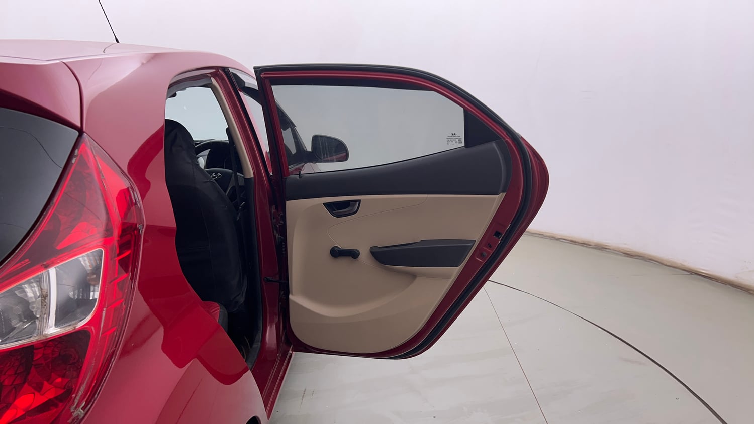 Used 2017 Hyundai Eon Sportz Petrol Manual interior RIGHT REAR DOOR OPEN VIEW