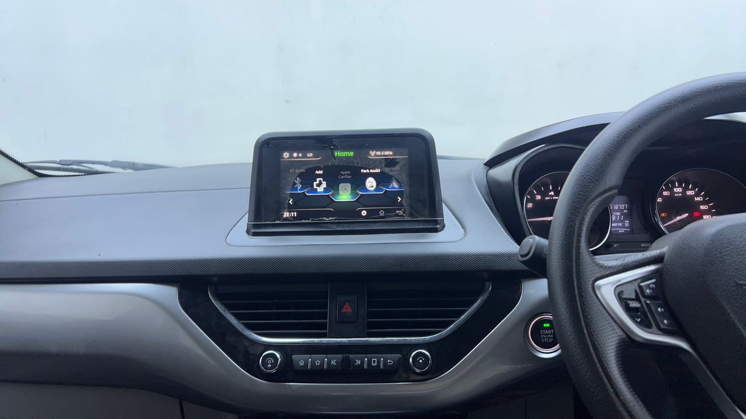Used 2018 Tata Nexon XZ Plus Petrol Manual interior MUSIC SYSTEM & AC CONTROL VIEW