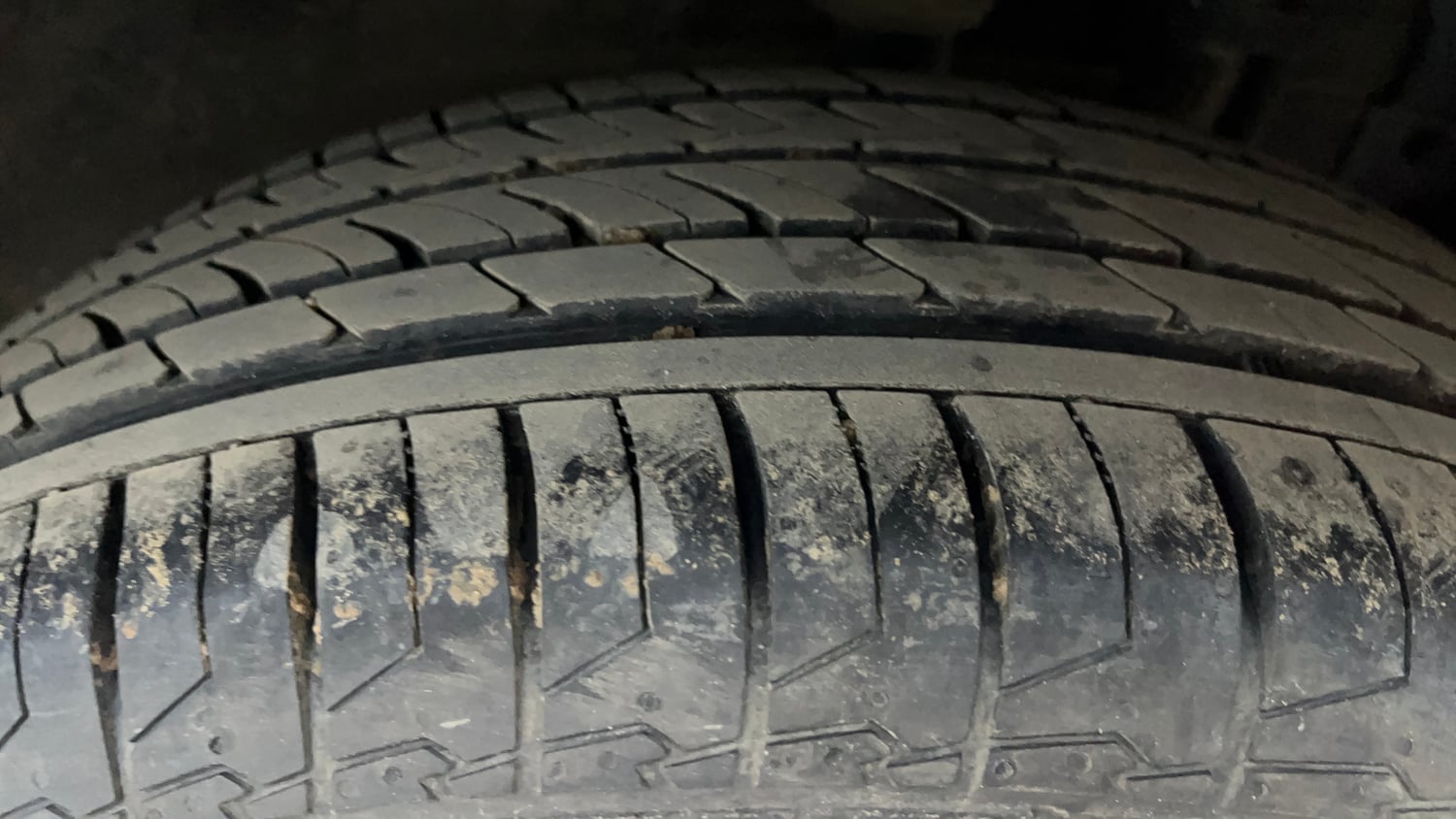 Used 2018 Tata Nexon XZA Plus Diesel Dual Tone Diesel Automatic tyres LEFT REAR TYRE TREAD VIEW