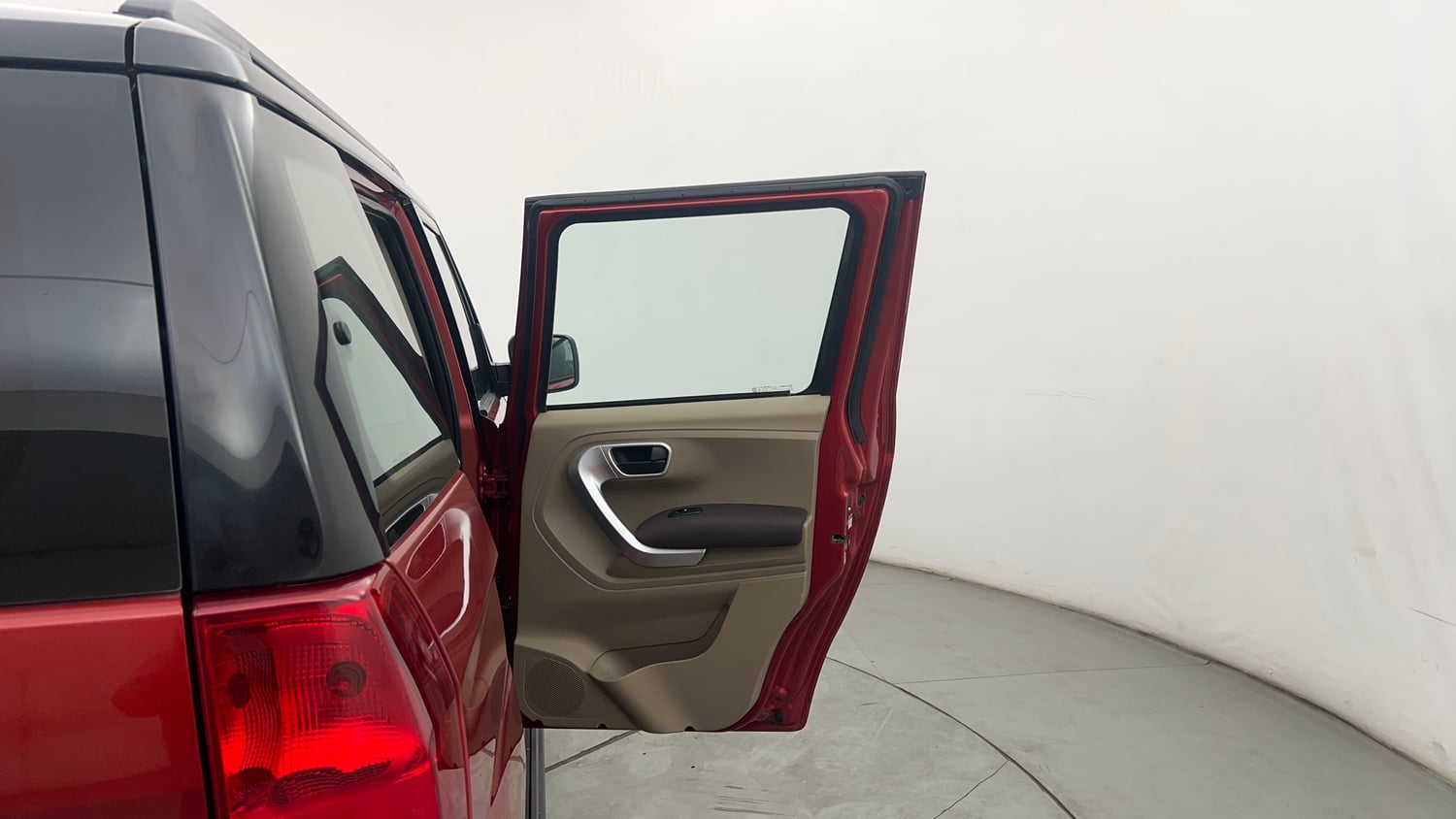 Used 2017 Mahindra TUV300 T8 mHAWK100 Dual Tone Diesel Manual interior RIGHT REAR DOOR OPEN VIEW