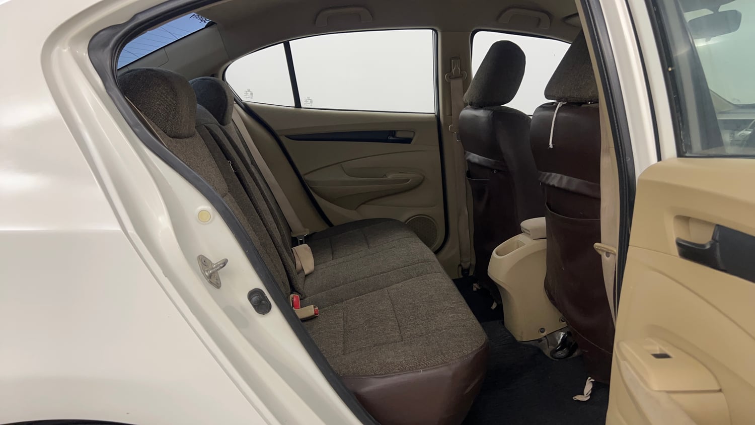 Used 2013 Honda City 1.5 S MT Petrol Manual interior RIGHT SIDE REAR DOOR CABIN VIEW
