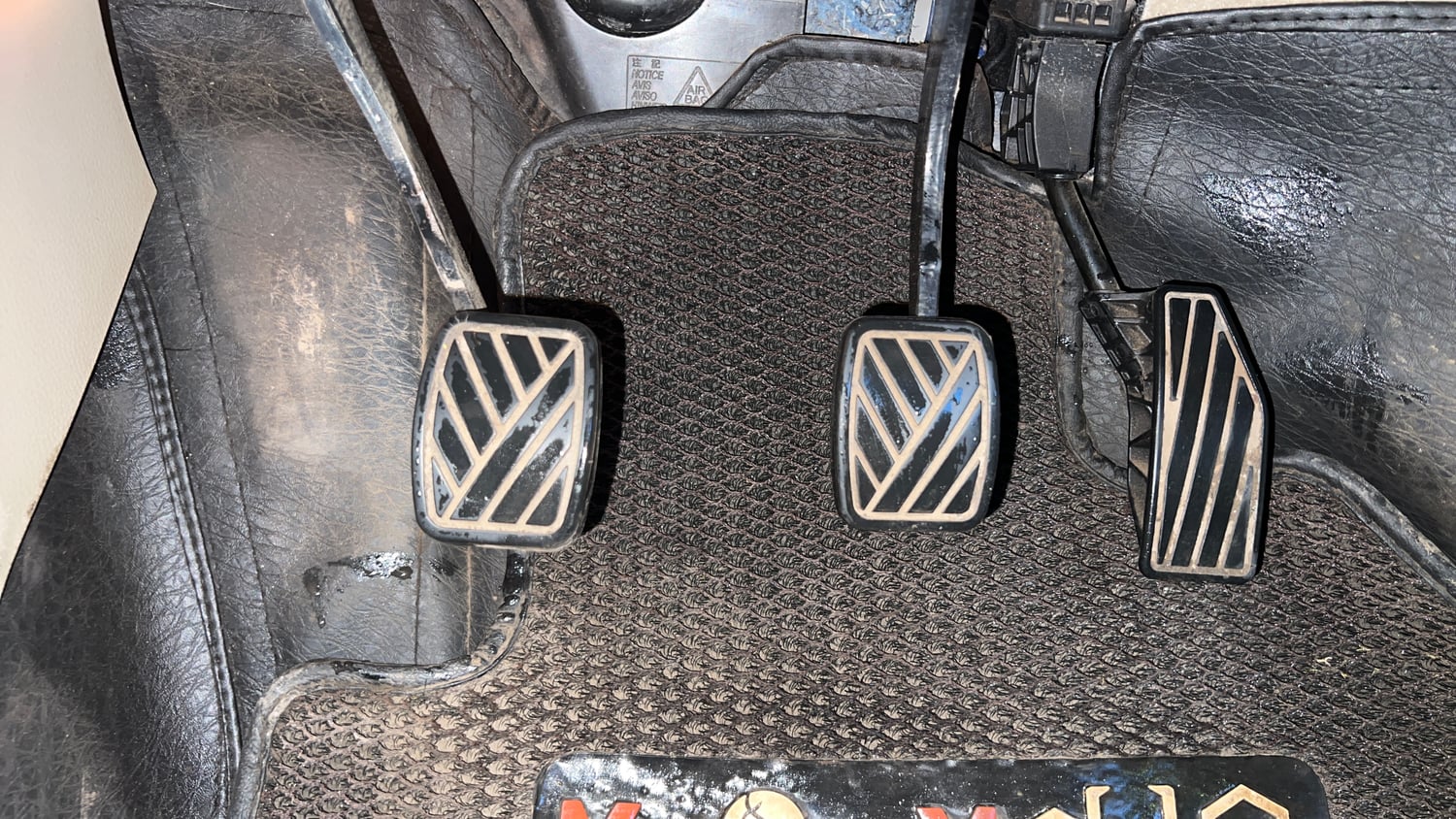Used 2021 Maruti Suzuki New Ertiga VXi Petrol Manual interior PEDALS VIEW