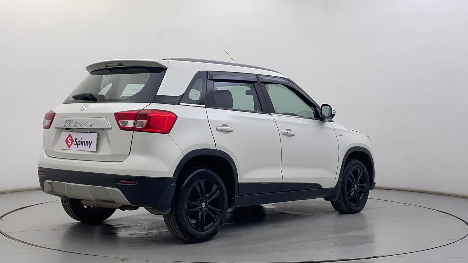 Used 2019 maruti-suzuki Vitara Brezza ZDi Plus AGS Diesel Automatic exterior RIGHT REAR CORNER VIEW