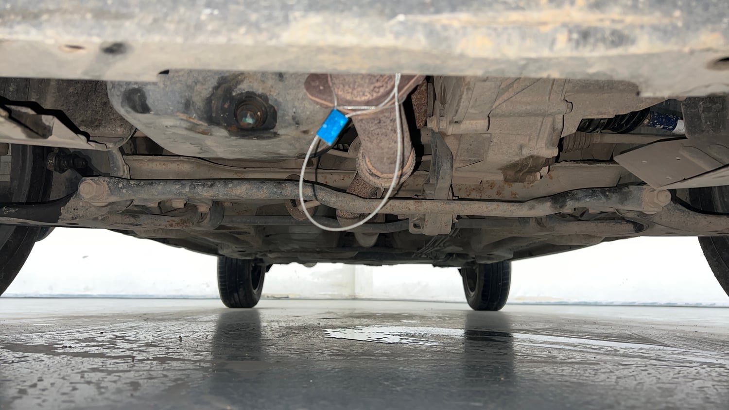 Used 2020 Tata Tiago XZ Plus Petrol Manual extra FRONT LEFT UNDERBODY VIEW
