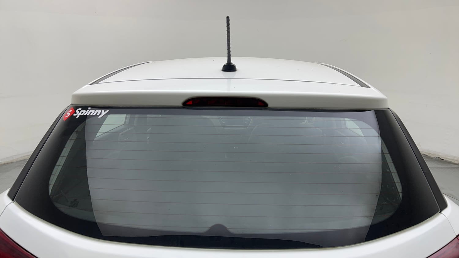 Used 2020 Hyundai Elite i20 Sportz Plus 1.2 Petrol Manual exterior BACK WINDSHIELD VIEW